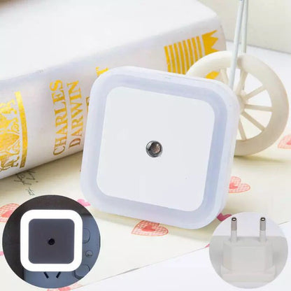 📢📢50% RABATT !!⏰LED-Smart-Nachtlicht mit Lichtsensor – Automatisch & energiesparend | Sanftes, augenfreundliches Licht!