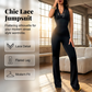 ✨🔥Eleganter Jumpsuit mit V-Ausschnitt, Spitzenverzierung und ausgestelltem Bein🖤