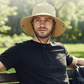 Outdoor-Sonnenhut mit breiter Krempe und Kinnriemen