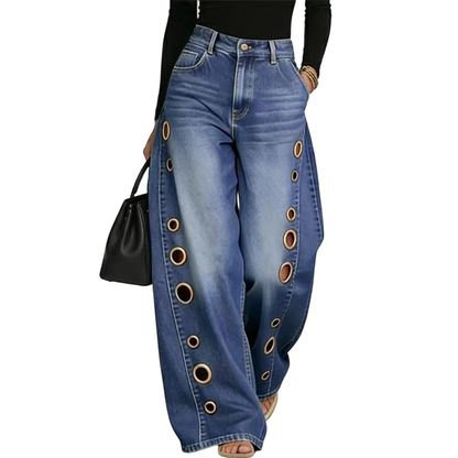 💃 Women's Wide-Leg Grommet Jeans – High-rise fit, elongating wide leg & silver-tone grommet accents. A vintage-inspired staple with a modern attitude 🌿
