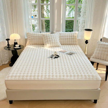 Plush Thickened Fitted Sheet